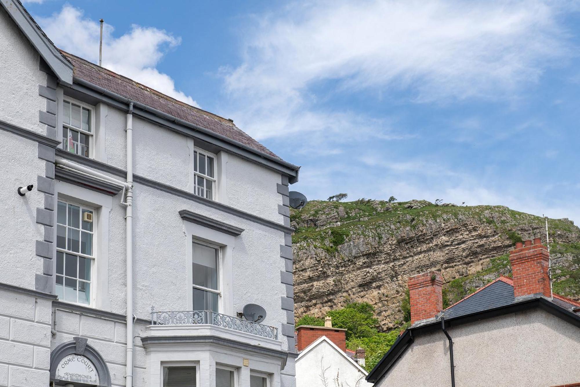 Abbey Road Boutique Holiday Apartment ลันดิดโน ภายนอก รูปภาพ